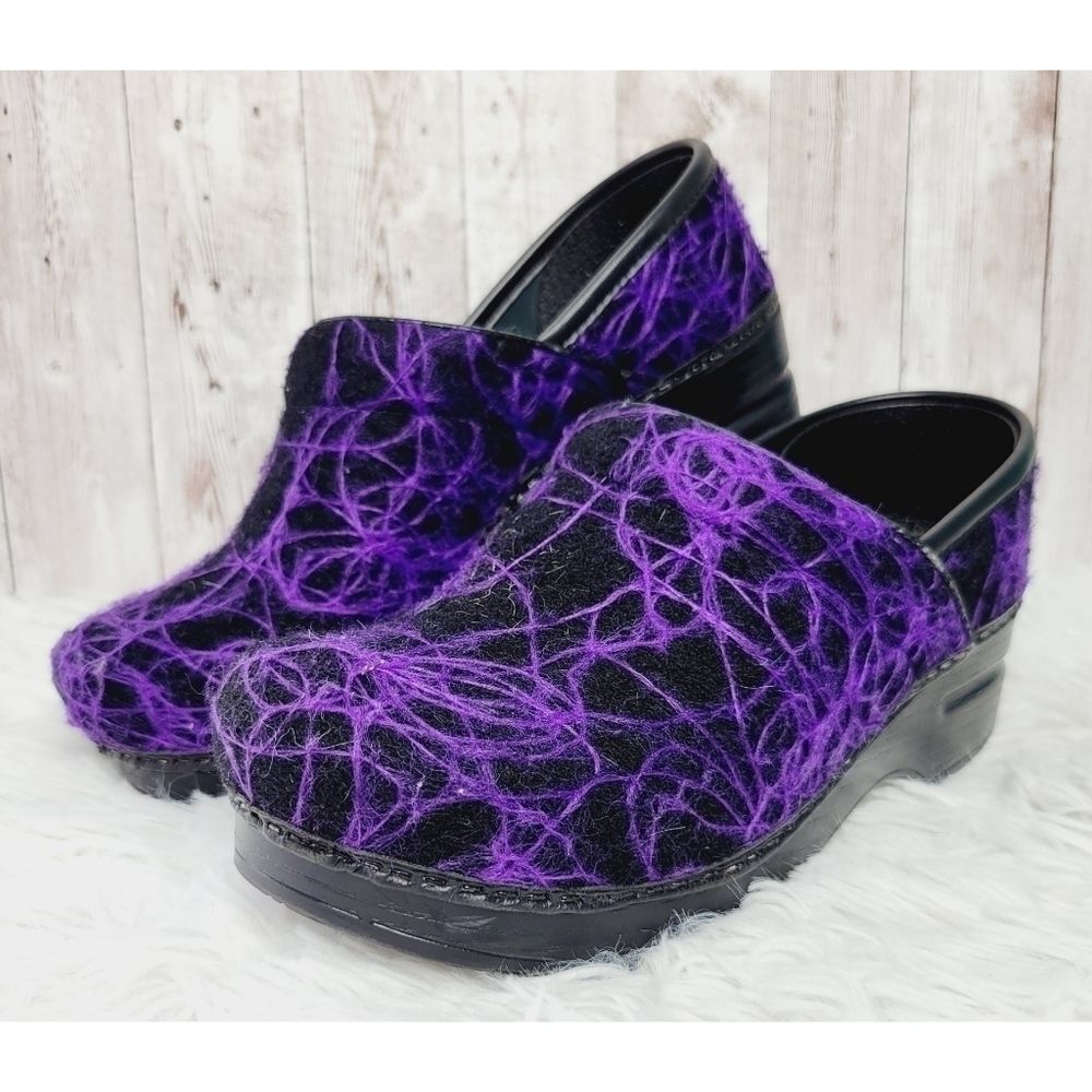 Dansko Clogs Purple Swirl, Purple Wave, Size EU36, Felted Wool Clog
